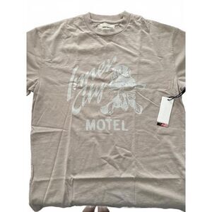 Honor The Gift Inner City Motel Graphic T-Shirt
